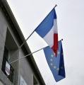 MATS DE FACADE AVEC APPLIQUE MURALE double et 2 drapeaux