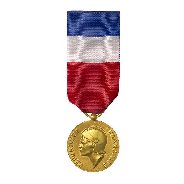 MEDAILLE D HONNEUR DE LA DEFENSE TERRE vermeil