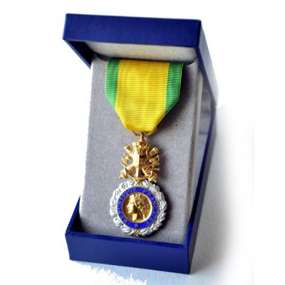 MEDAILLE MILITAIRE ARGENT