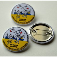 10 BADGES 38mm PUPILLES DE LA NATION