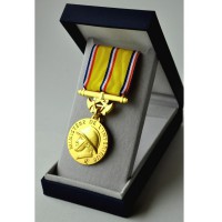 MEDAILLE SAPEURS POMPIERS 30 ANS OR