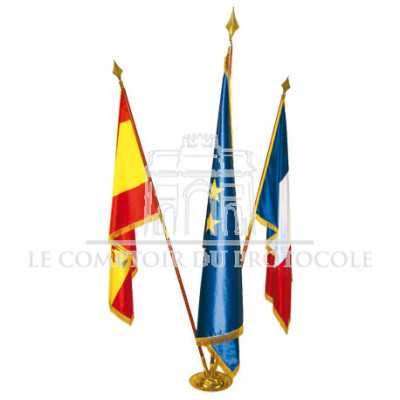 LOT DE 3 DRAPEAUX LUXE SATIN 97x150cm sur socle laiton doré