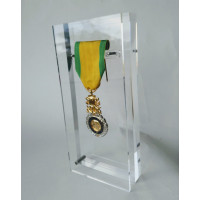 PRESENTOIR 1 MEDAILLE PENDANTE - ALTUGLASS