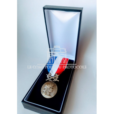 MEDAILLE D HONNEUR DES AFFAIRES ETRANGERES militaire