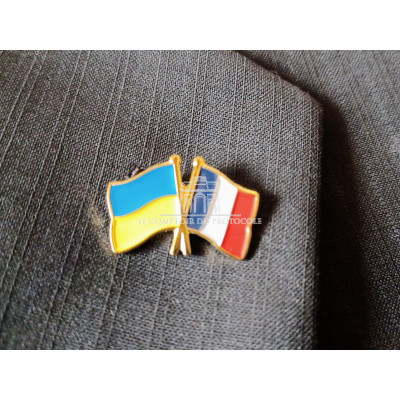 pins FRANCE UKRAINE