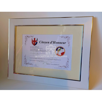 DIPLOME DE CITOYEN D HONNEUR avec cadre 30x40cm