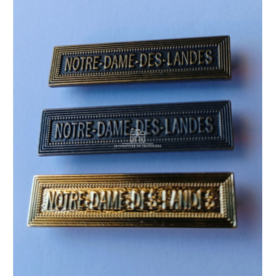 AGRAFE METAL NOTRE DAME DES LANDES pour médaille MSI DRCI