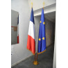 LOT DE 2 DRAPEAUX SATIN - avec franges - socle laiton