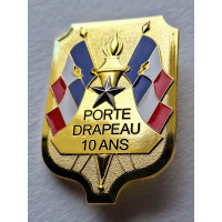 INSIGNE PORTE DRAPEAU 10 ans