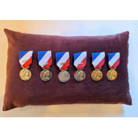 coussin de cérémonie 30x50cm bordeaux