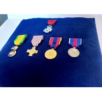 COUSSIN DE CEREMONIE GENDARMERIE NATIONALE  40x40cm