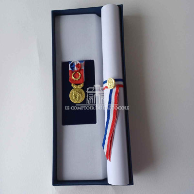 COFFRET pour diplome et medaille