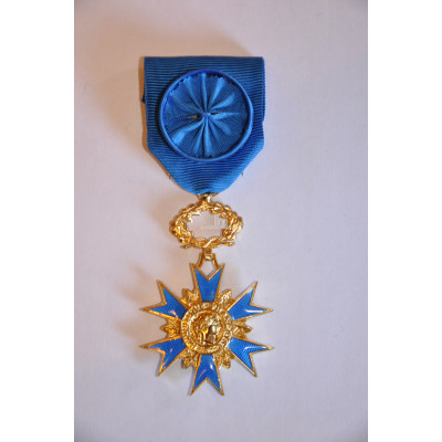 ORDRE NATIONAL DU MERITE OFFICIER - ordonnance