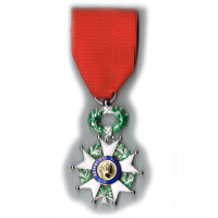 LEGION D HONNEUR CHEVALIER qualité bronze