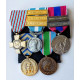 MONTAGE MEDAILLES PENDANTES support velours noir