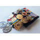 MONTAGE MEDAILLES PENDANTES support velours noir