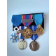 MONTAGE MEDAILLES PENDANTES support velours noir