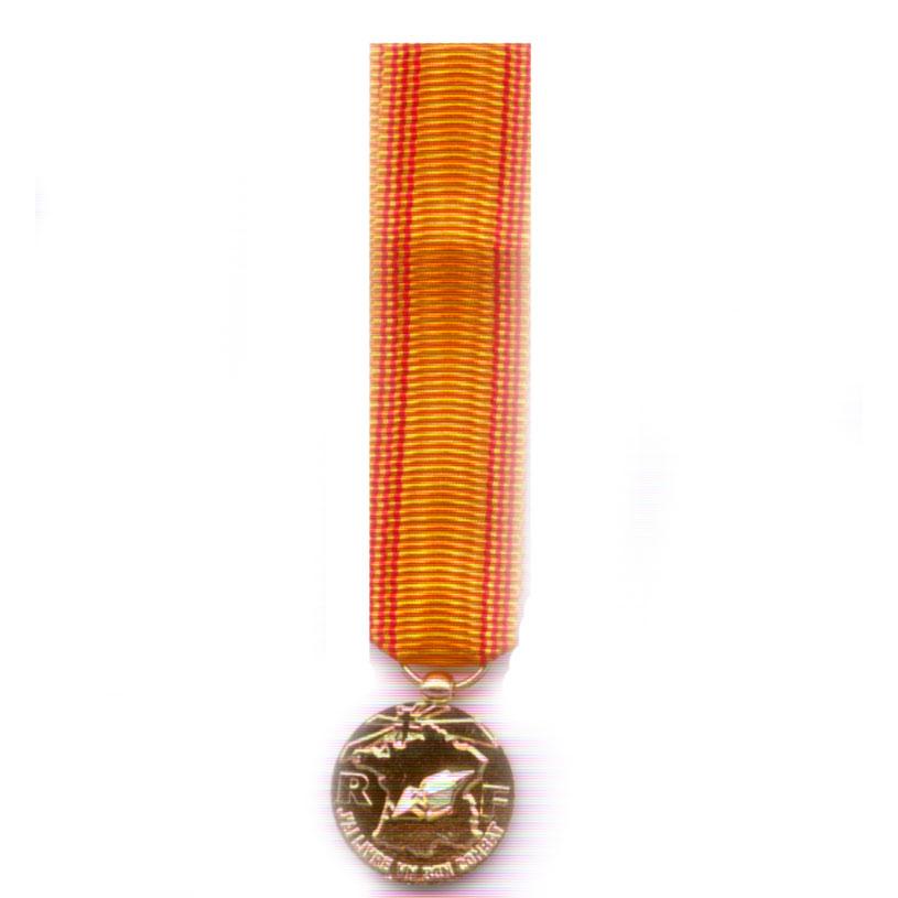 MEDAILLE DU REFRACTAIRE reduction miniature