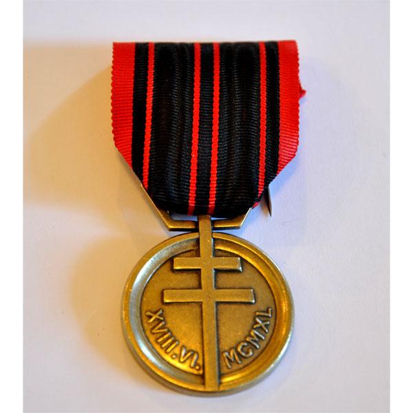 MEDAILLE DE LA RESISTANCE FRANCAISE chevalier ou officier