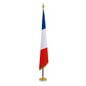 1 drapeau sur socle